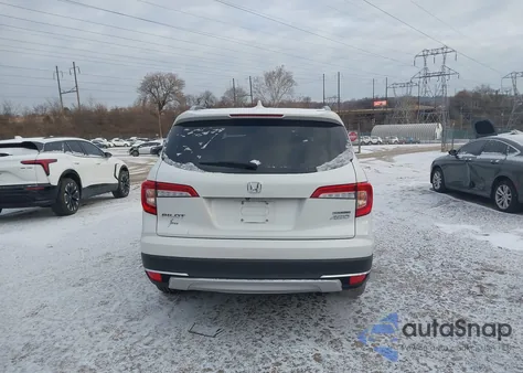 2020 Honda Pilot Awd Touring 8 Passenger z USA, uszkodzony, nr VIN 5FNYF6H92LB002331